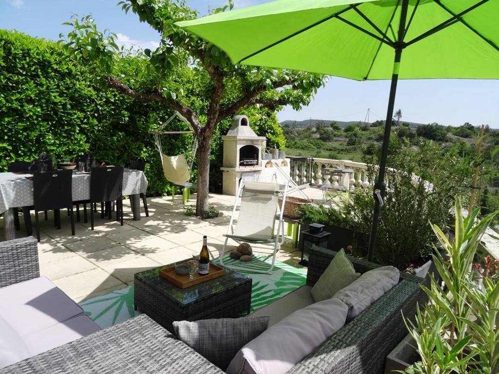 La Cayrade Villa Uzer  Exteriör bild